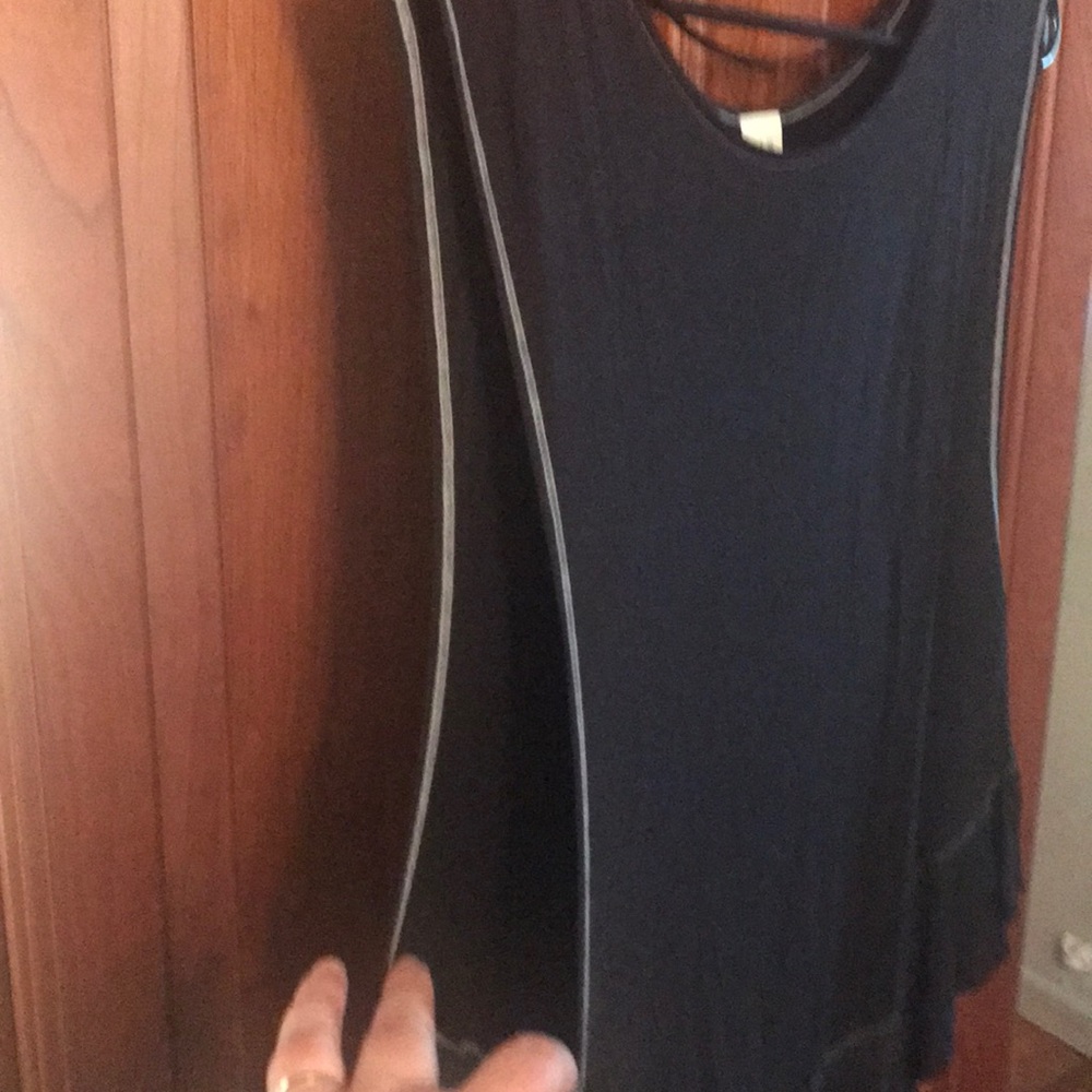Free People black tank. Size L. - Picture 8 of 8